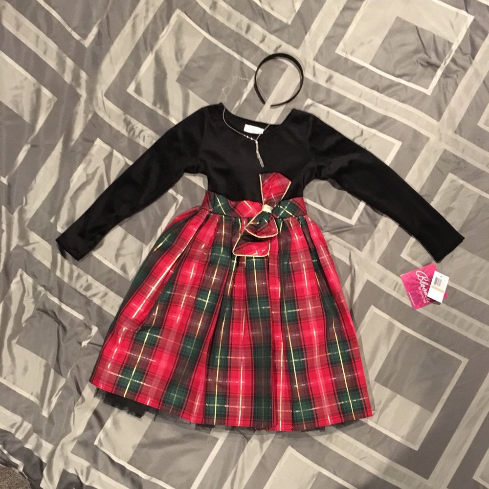 Young girls dress